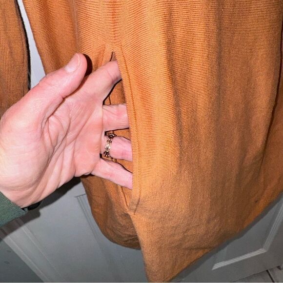 Garnet Hill Organic-Cotton Pocket-Detail long Sweater size XS-  in rust- EUC! - Picture 7 of 13